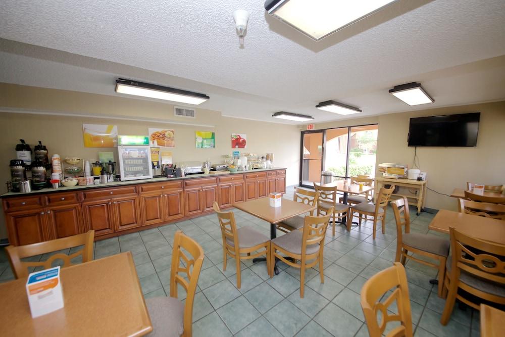 סיינט אגוסטין Quality Inn St Augustine Outlet Mall מראה חיצוני תמונה